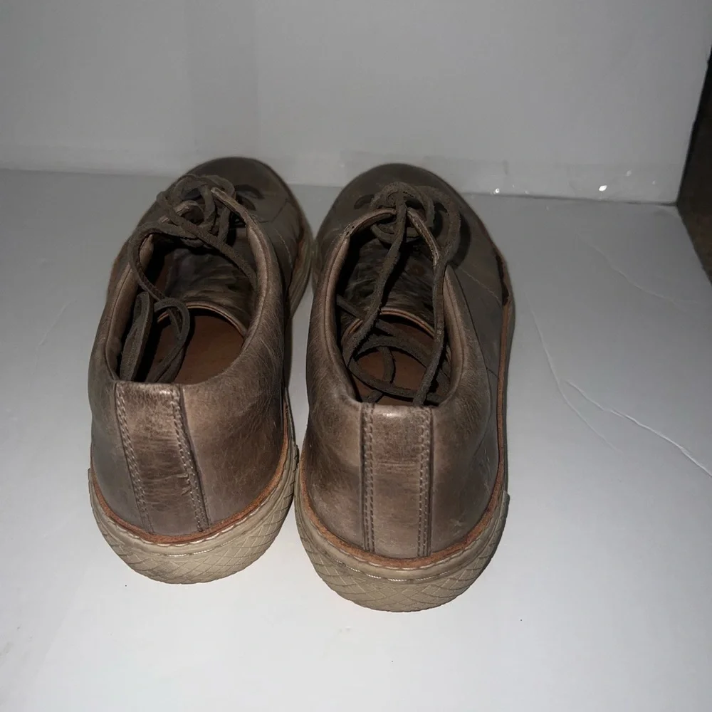 Men's Brown Leather Casual Shoes Frye used - Picture 2 of 6